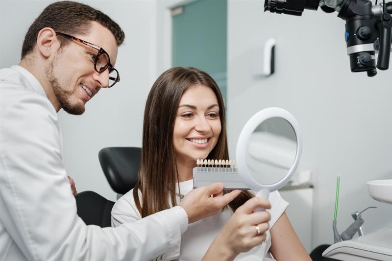 dentist near knottwood